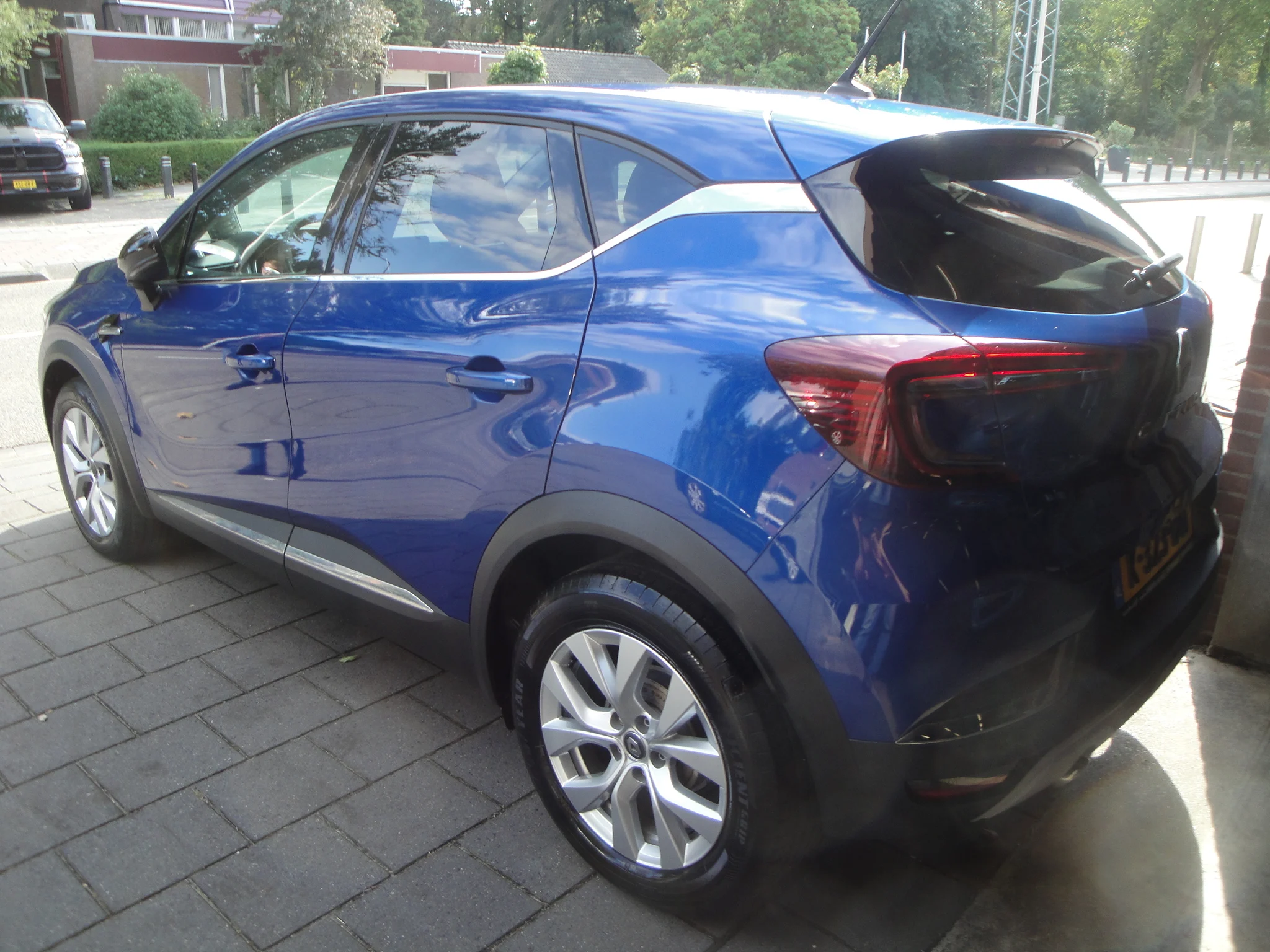 Renault Captur II 1.0 TCe 100 Intens 5-Drs. (12-2020) met Audio/Nav., PDC, CPV/Keyless-Entry, LM-velgen, etc. - Thumbnail 5
