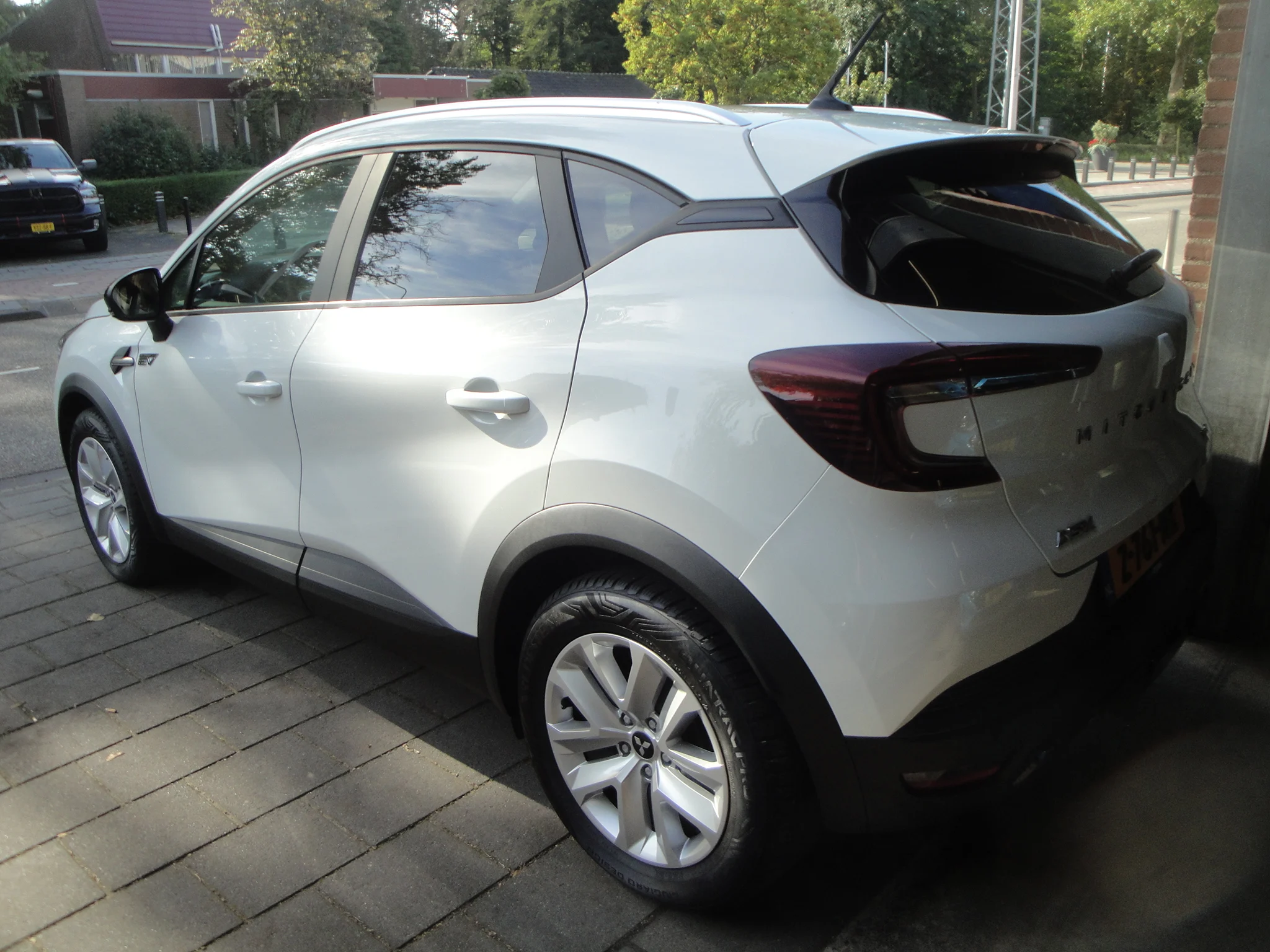 Mitsubishi ASX 1.6 HEV Intense (1e Eig./ 05-2024) zéér complete & nette auto! - Thumbnail 5
