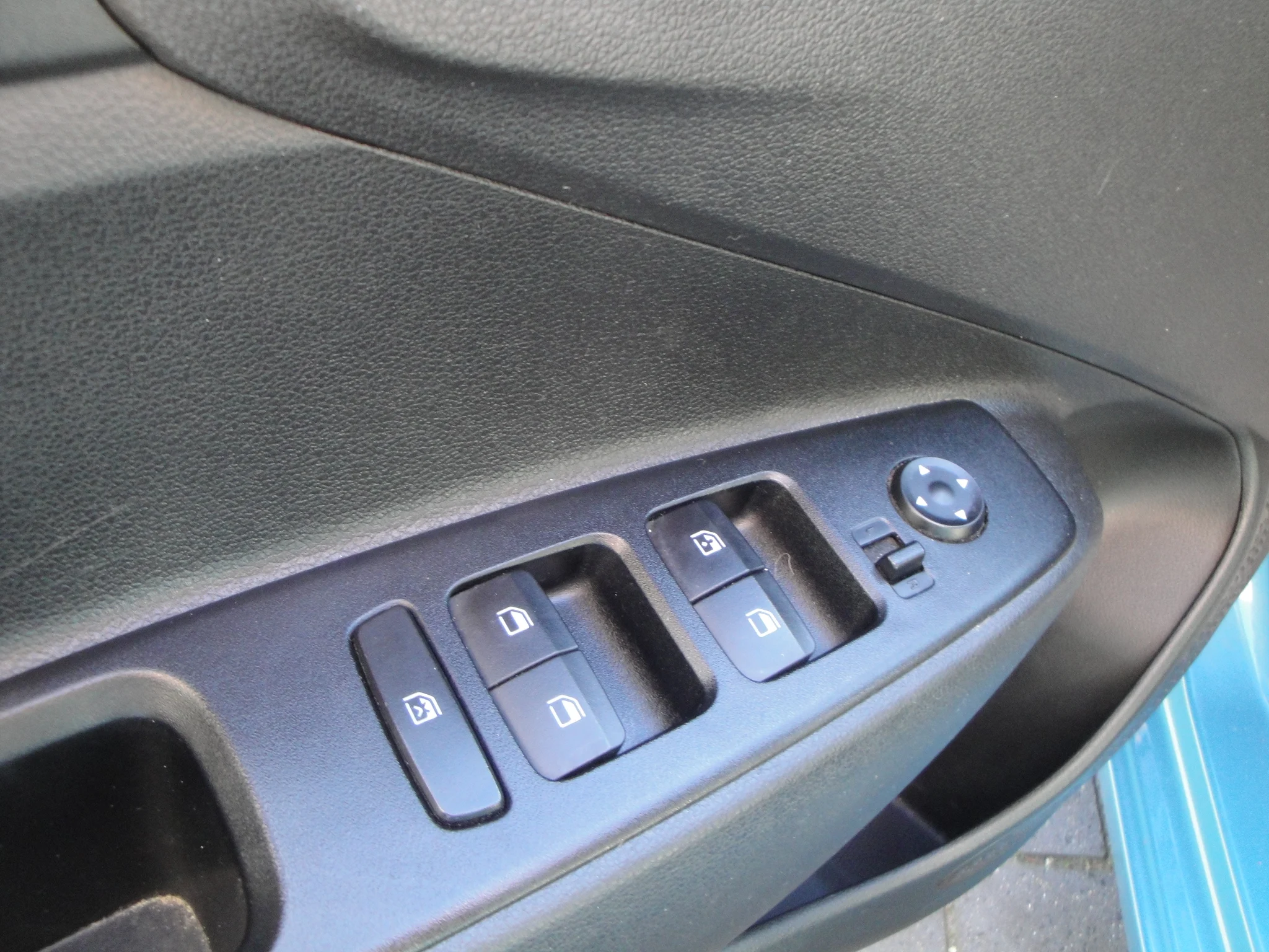 Hyundai i10 1.0 Premium TwoTone 5-Drs. met o.a. Climate-Control, Cruise-Control, Navigatie, A-uitrijcam., etc. - Thumbnail 16