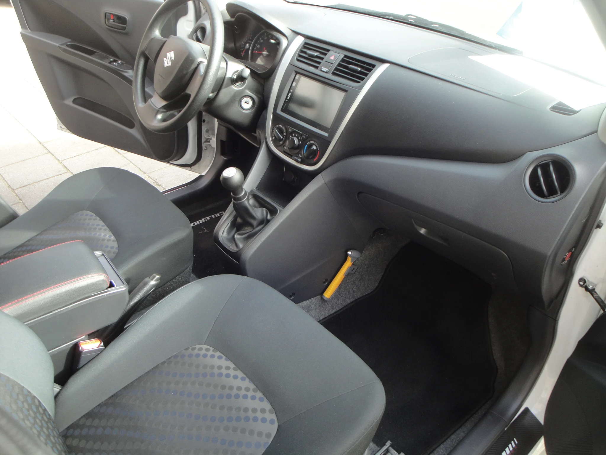 Suzuki Celerio 1.0 Comfort (23.000km) 5-Drs. incl. Audio, Airco, Navigatie, A.Parkeer-sens., etc - Thumbnail 12