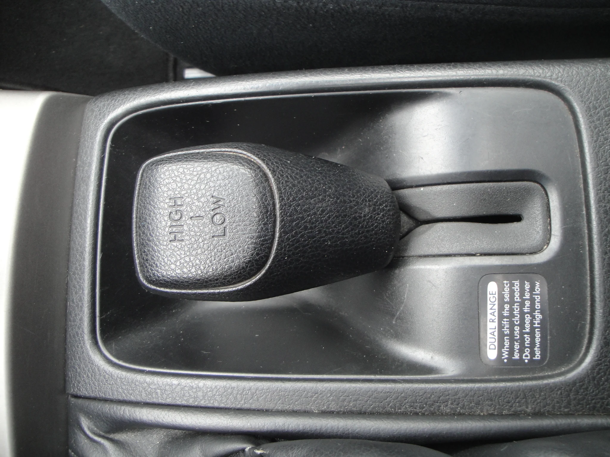 Subaru Forester 2.0 Comfort AWD (1eEig.) met o.a. Audio, Climate- en Cruise-Control, LM-velgen, El. Pan.-dak, Trekh., etc. - Thumbnail 17