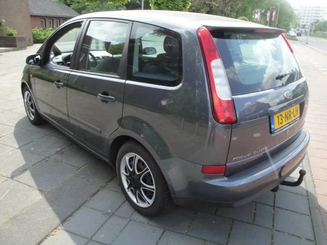Ford Focus C-Max 1.6i MPV 5-Drs. met o.a. Airco & Trekhaak (met nw. APK-keuring) - Thumbnail 6