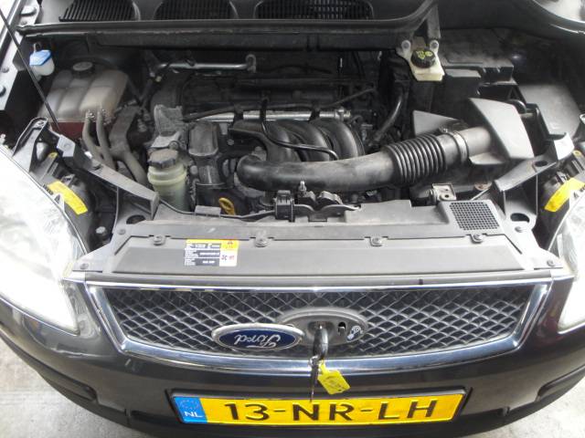 Ford Focus C-Max 1.6i MPV 5-Drs. met o.a. Airco & Trekhaak (met nw. APK-keuring) - Thumbnail 17