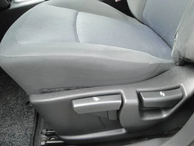 Nissan Qashqai 1.6 met o.a. Airco, A-Parkeersensoren & 17"LM-velgen. - Thumbnail 7