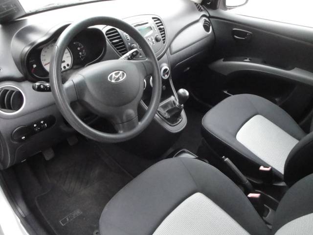 Hyundai i10 1.1i 5-Drs. met o.a. Audio, CPV en El.ramen V. - Thumbnail 12