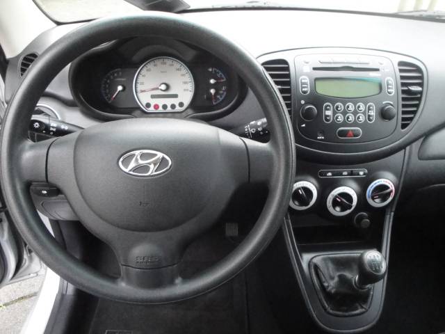 Hyundai i10 1.1i 5-Drs. met o.a. Audio, CPV en El.ramen V. - Thumbnail 13