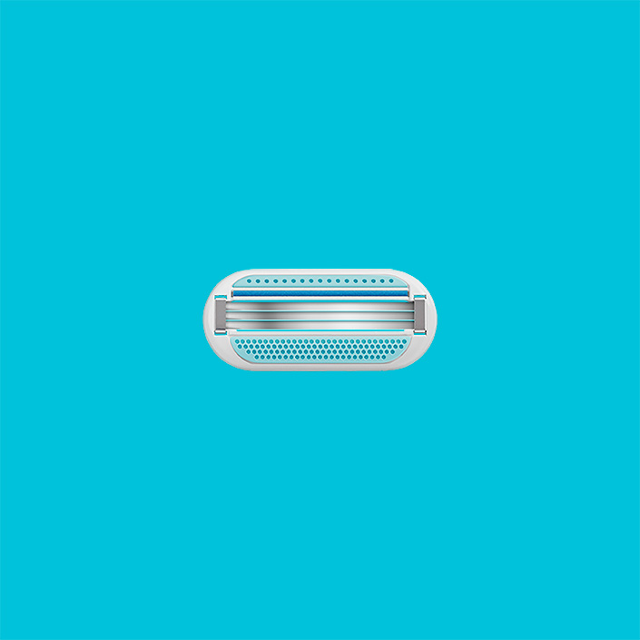 Gillette Venus Smooth razor blade refill on the blue background