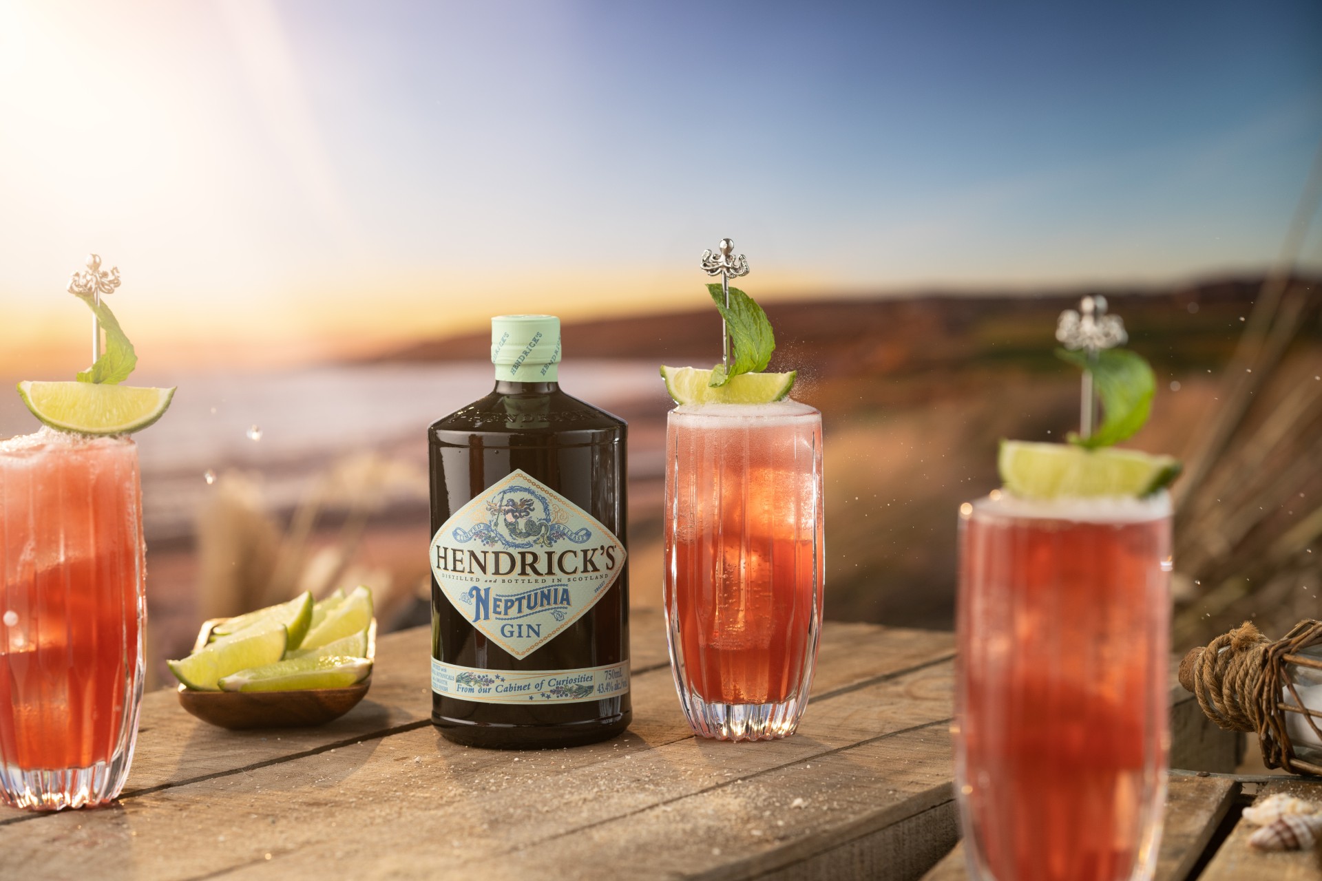 Hendrick's Neptunia Gin Breeze of the Seven Seas cocktail