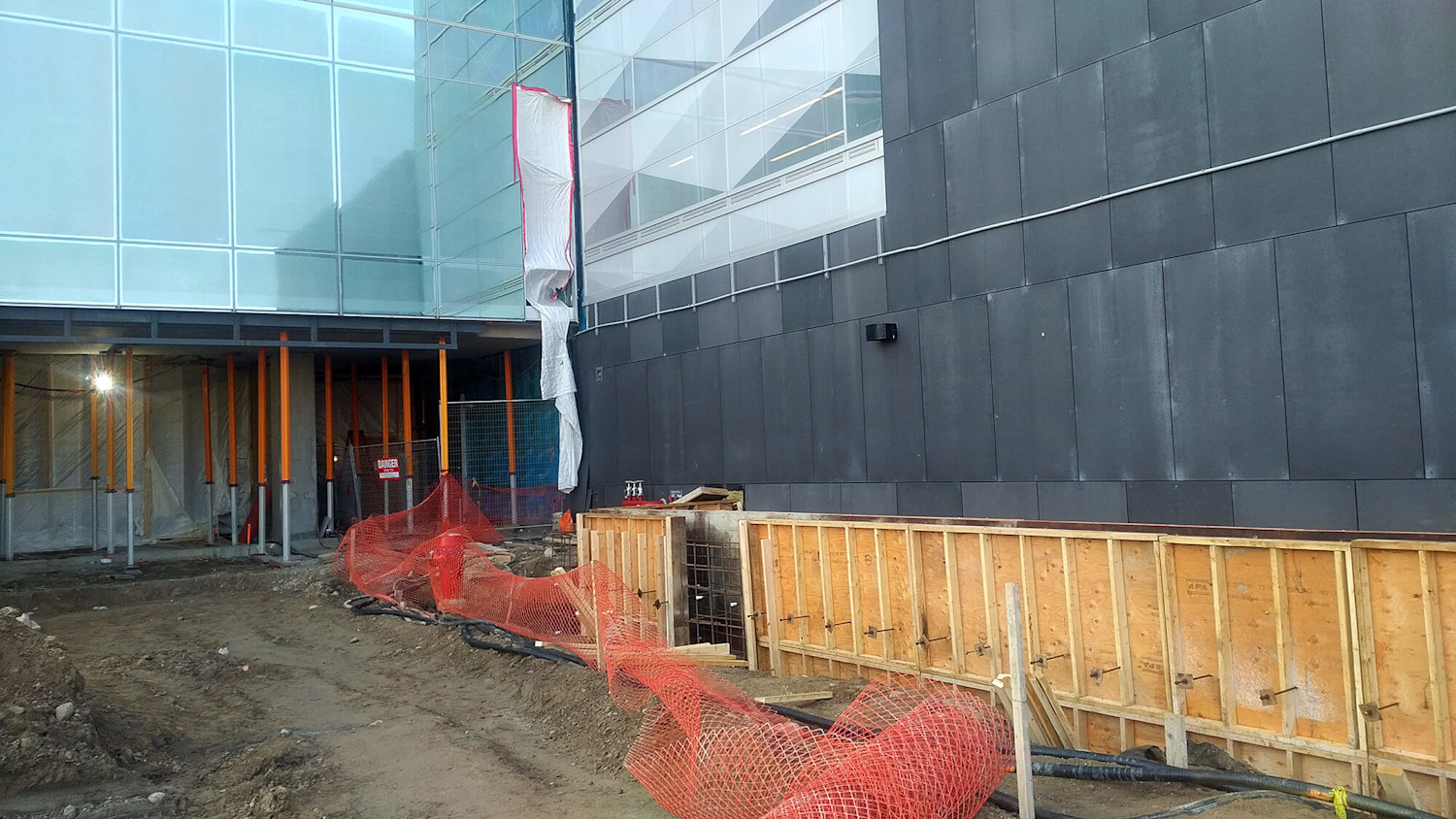 University of Waterloo Engineering 7 under construction