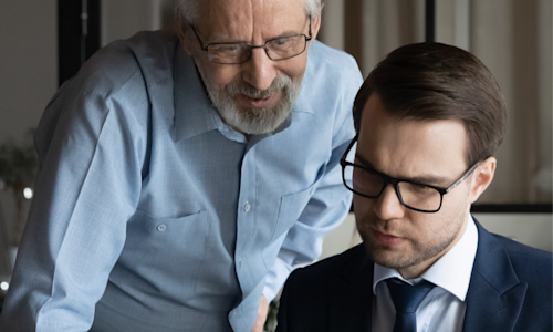 A senior financial advisor trains an associate advisor