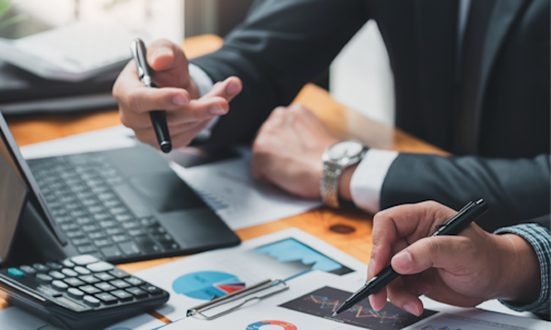 managingRisks_apr2023_featured