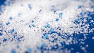 Screening for microplastics in water samples