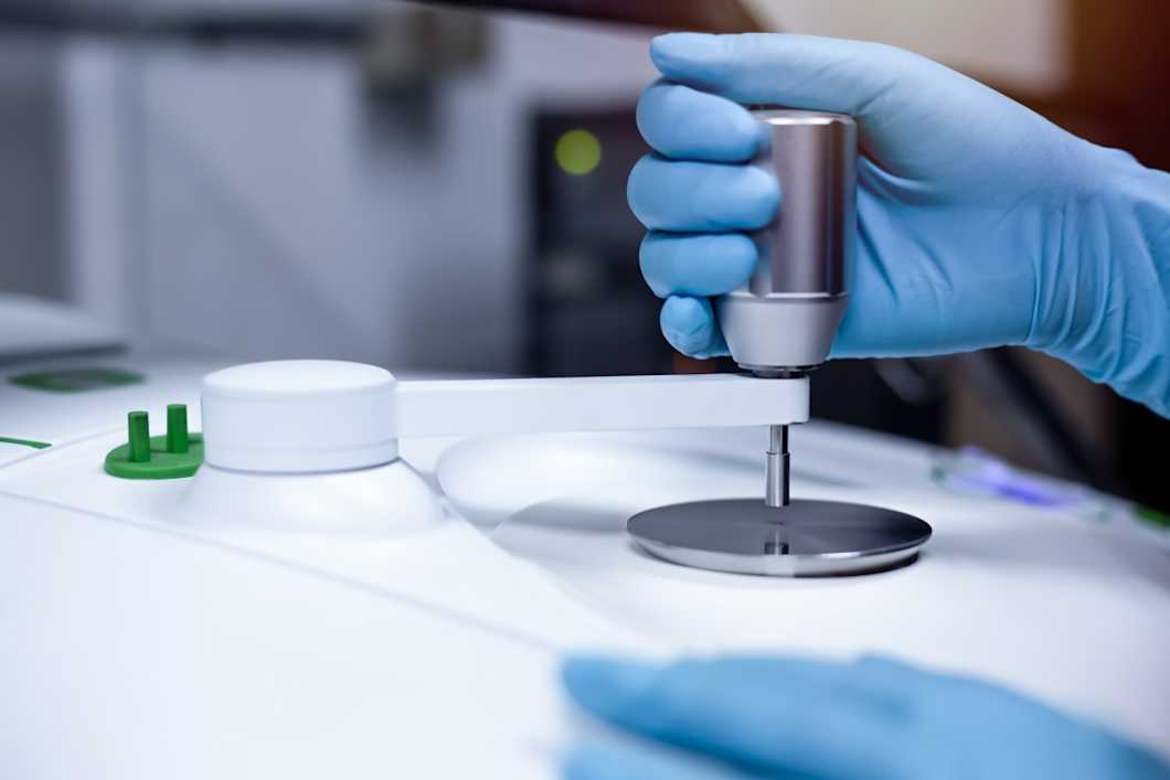 FTIR-ATR