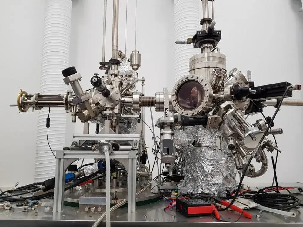 X-ray photoelectron spectroscope in a laboratory