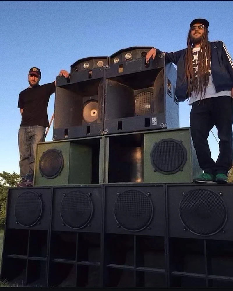 Rootsteppaz Sound System feat Dan-I locks and Lancy Rankin