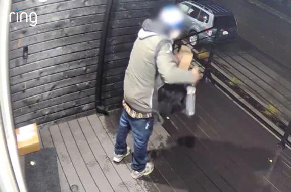 Package theft prevented by two-way-talk