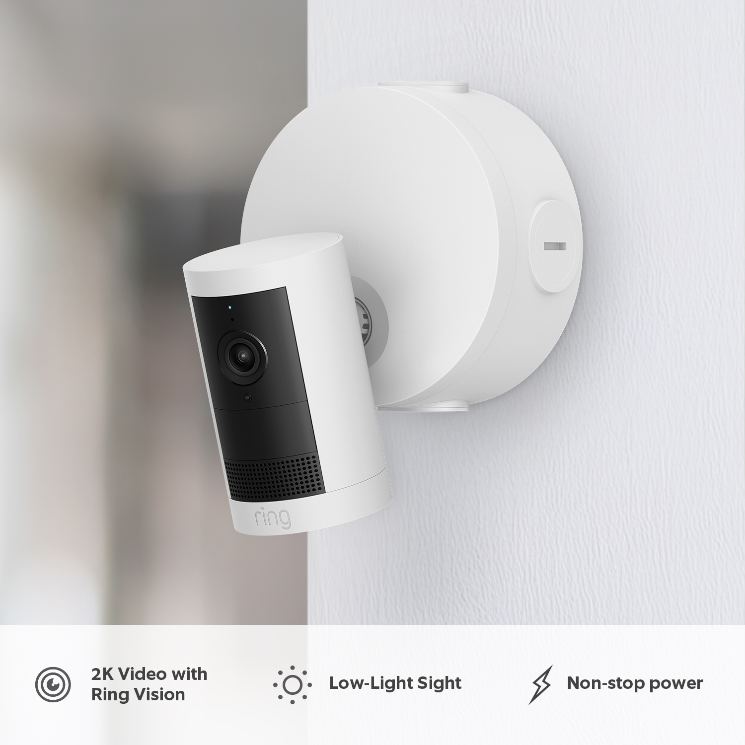 Outdoor Camera Plus (Featuring Retinal 2K) - PoE Converter Mount: White Camera and Feature Strip