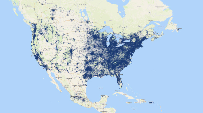 A satellite image view of the United States of America displaying sidewalk coverage with color gradients.