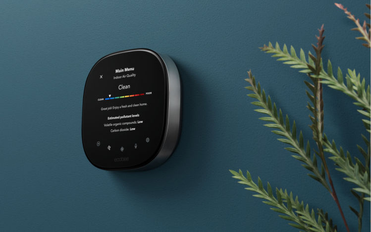 ecobee Smart Thermostat Premium showing the air quality monitor screen.