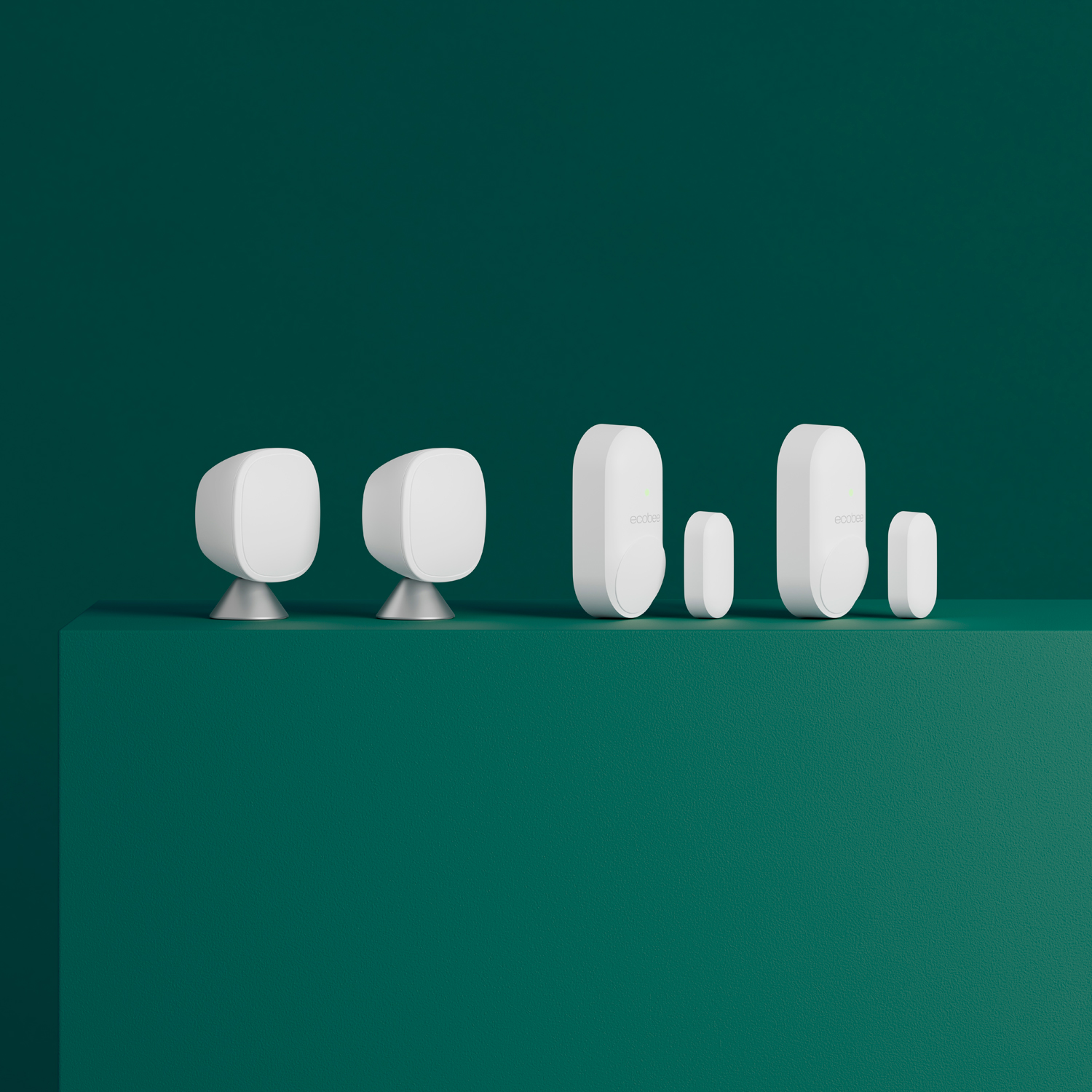 side view of ecobee SmartSensors and SmartSensors for Doors & Windows