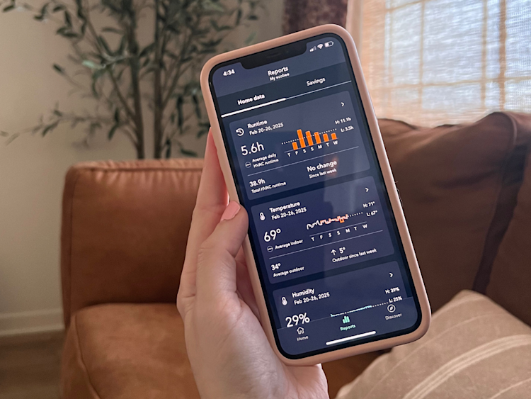 A view of ecobee's mobile app, showing Home Energy Reports