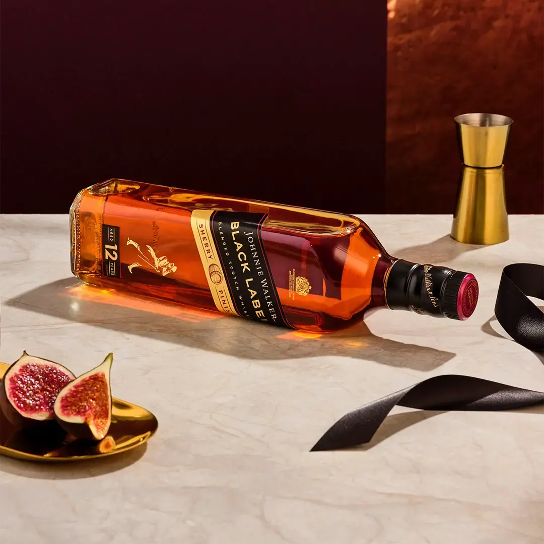 Johnnie Walker Black Label Sherry Finish whisky escocés de mezcla 70cl