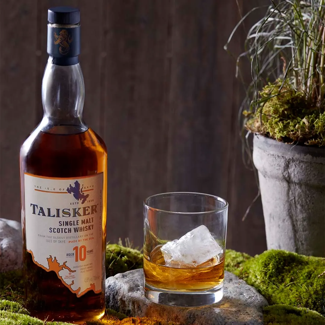 Talisker 10 años whisky escocés de malta 70cl | The Bar España