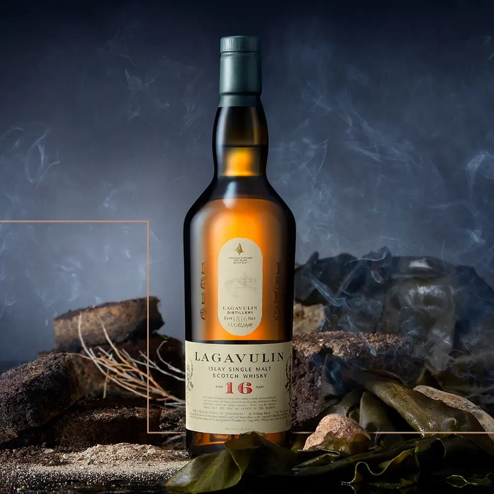 Lagavulin 16 whisky escocés de malta 70cl | The Bar España
