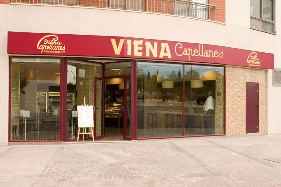  Viena Capellanes – Eros