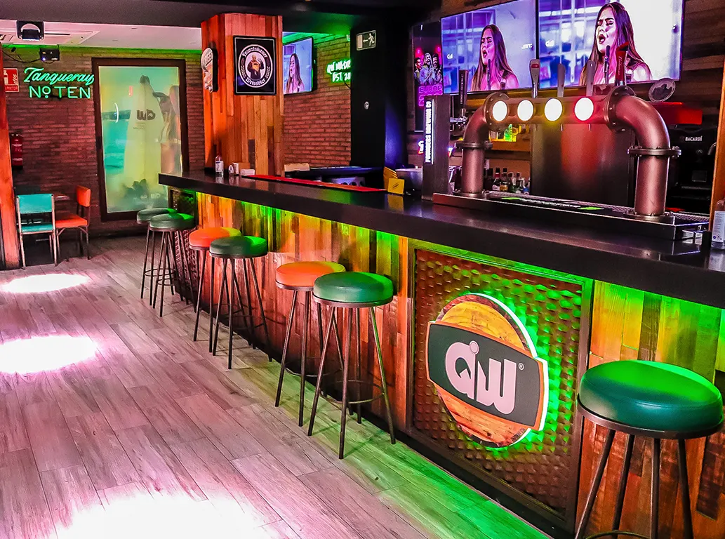 QW Sport Bar & Pub (Madrid)