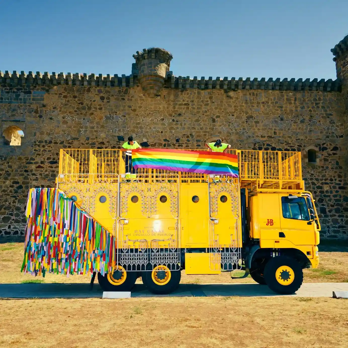 carroza orgullo de pueblo