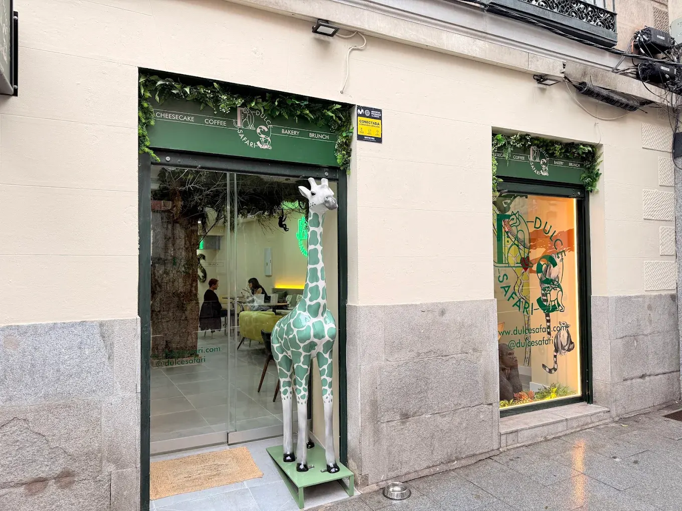 Dulce Safari – La Latina