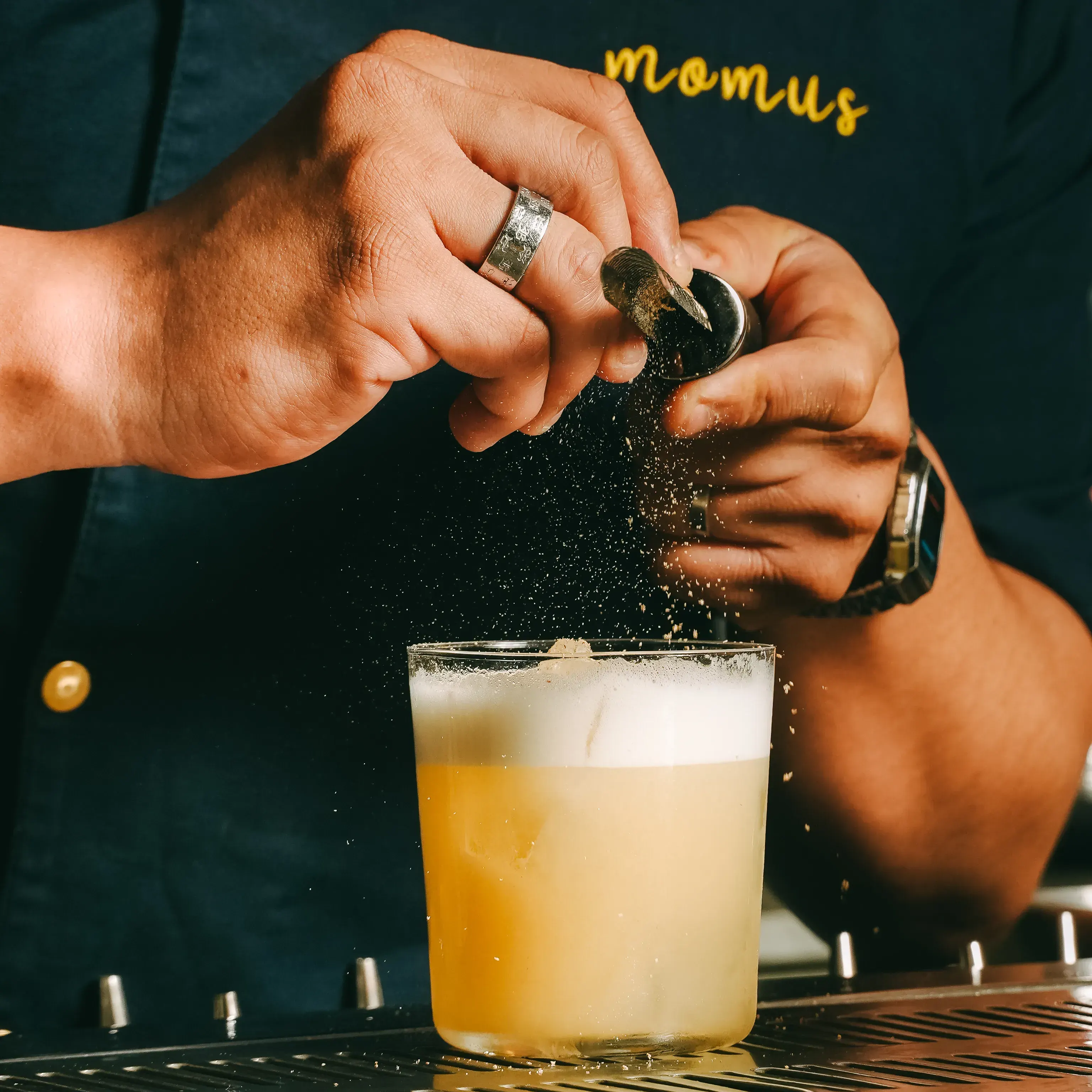 Momus Bar