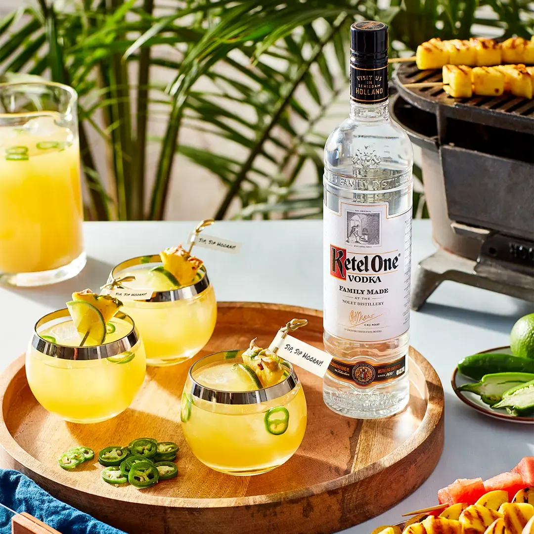 Explora Ketel One