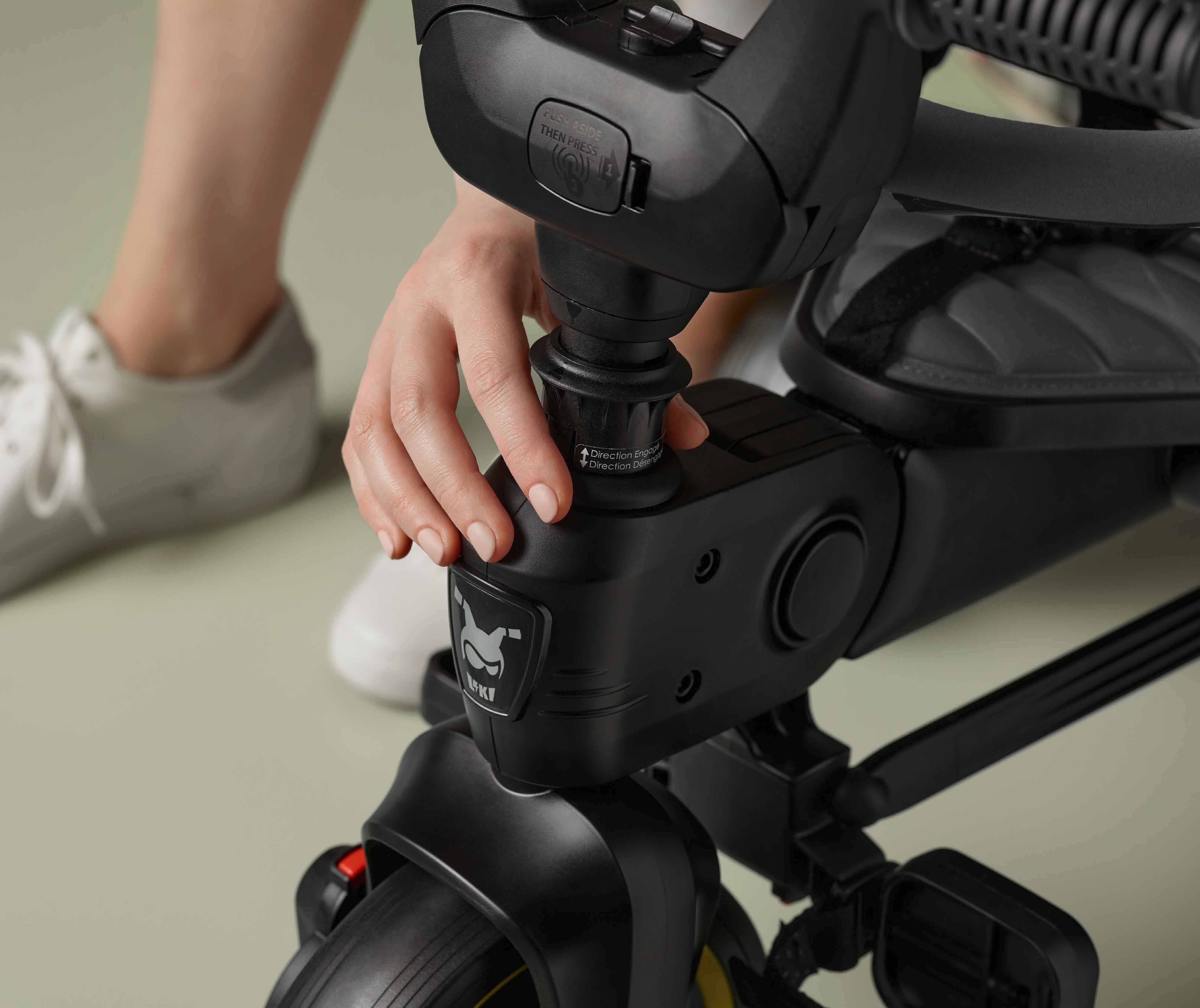 Liki Trike S5 - Nitro Black | Doona™ | 5 in 1 compact tricycle