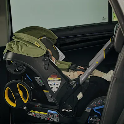 La position la plus sûre pour le siège auto de votre bébé