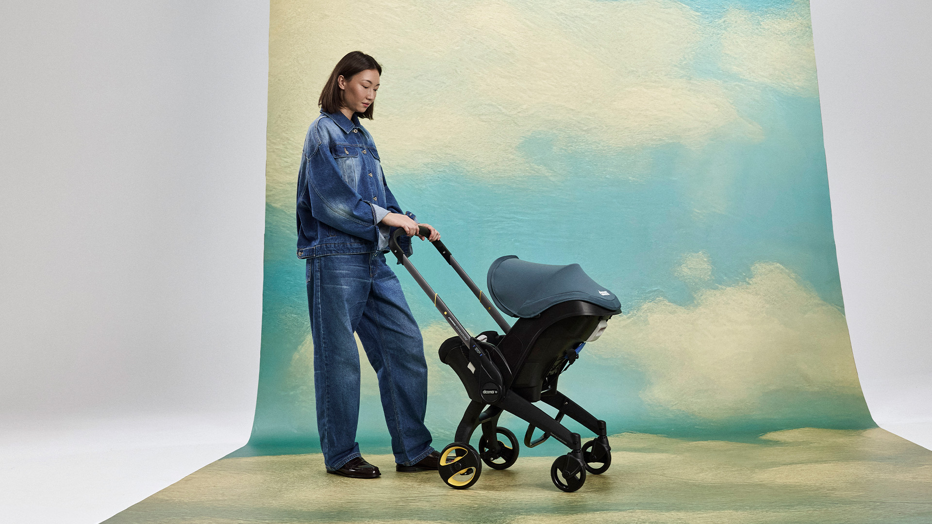 Doona + Car Seat & Stroller Travel System 2-in-1 Combo | Doona™ US