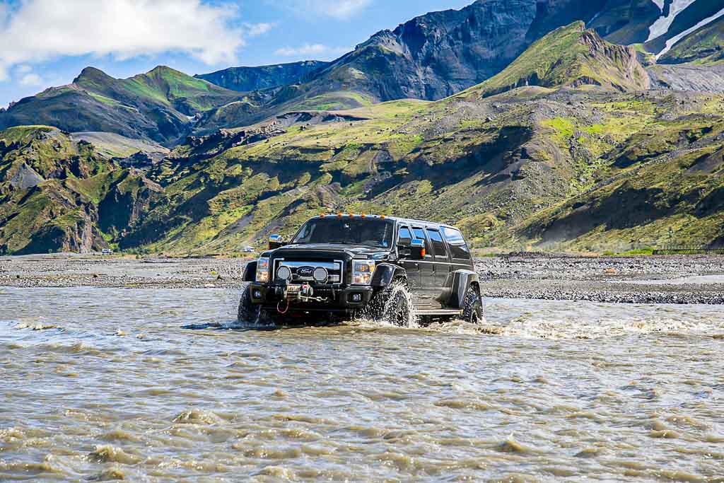 River crossing, Iceland highland