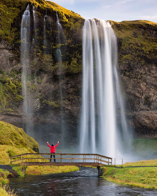 seljalandsfoss portrait