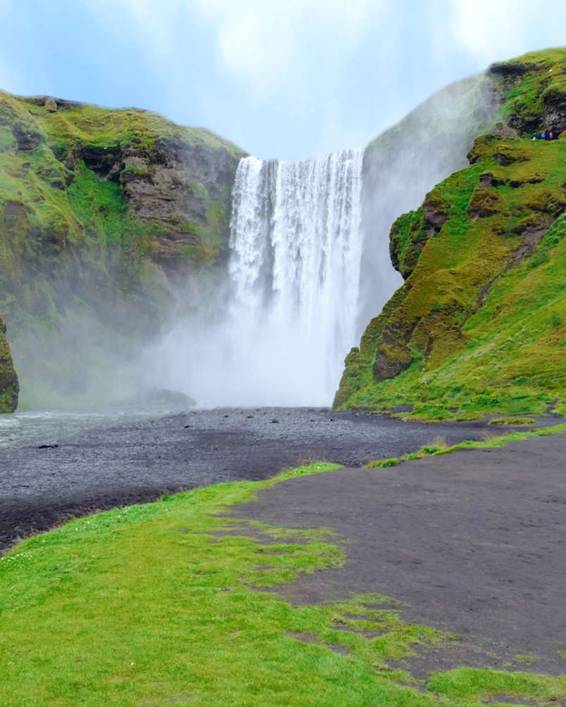 Your ultimate guide to Skógafoss Waterfall in Iceland