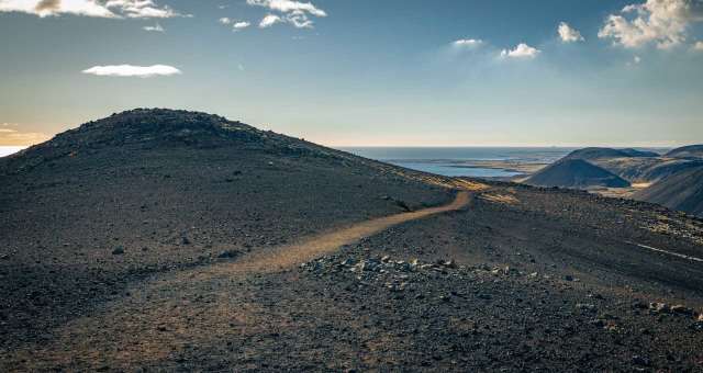 Volcanic wonders hike