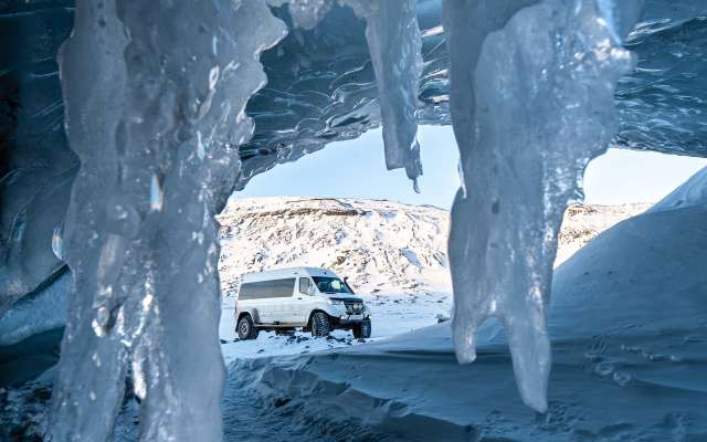 askur ice cave myrdalsjokull superjeep