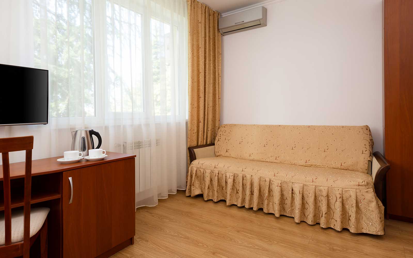 Номер комфорт, место для отдыха
