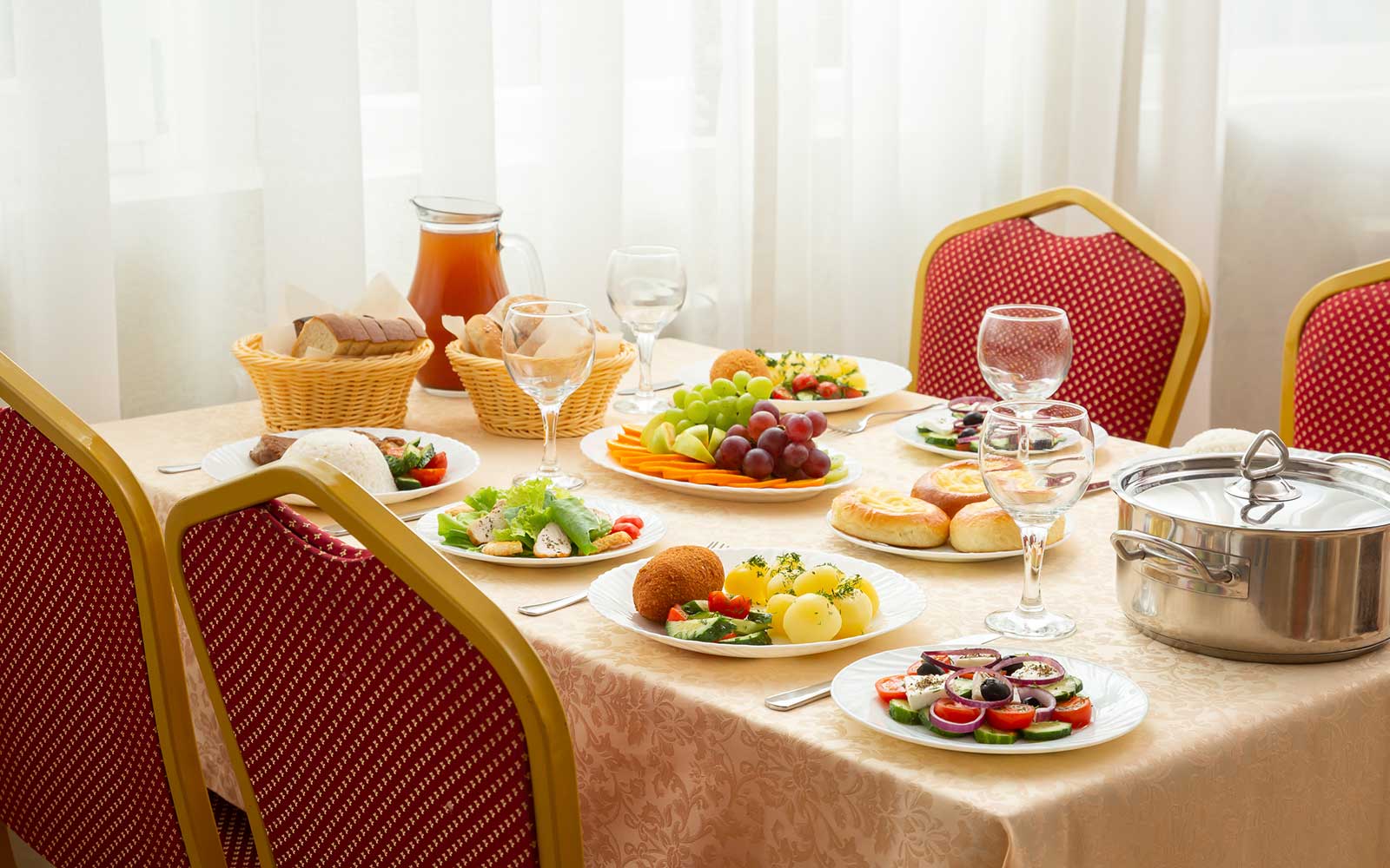 Санаторий Бирюза подача блюд