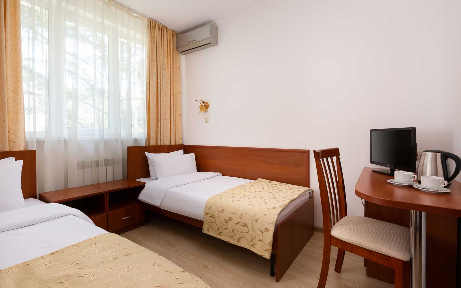 Номер стандарт, спальная комната