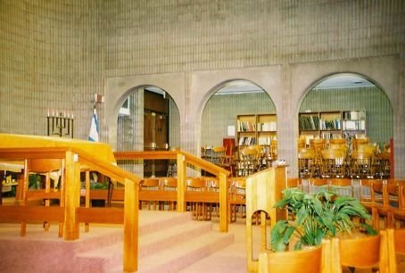 Boston Synagogue image