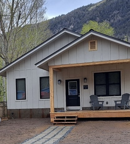 Mountain Air Cabin