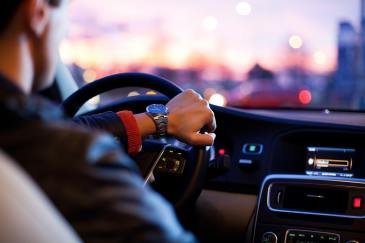 Make Money While You Drive With These Flexible Side Gigs