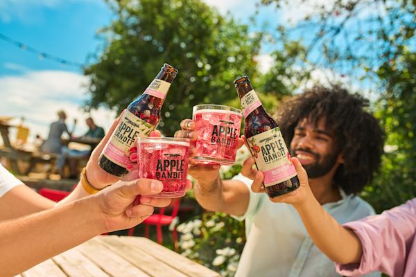 Apple Bandit Raspberry HEINEKEN Horeca - Apple Bandit cider