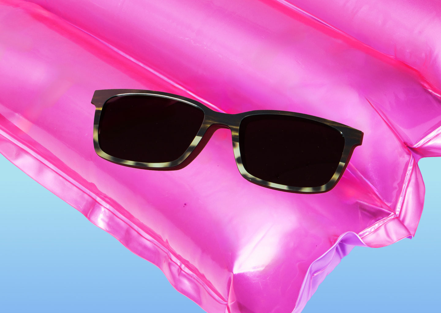 2025SummerSale The-Horn-Tortoise-Sun-Top Desktop